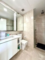 Kingsford . Hillview Peak (D23), Condominium #580829481